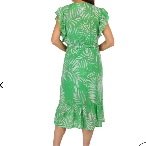 NWT! Mlle Gabrielle Woman’s Green & White Tropical Leaf Print Midi Dress. Sz L - Picture 4 of 14